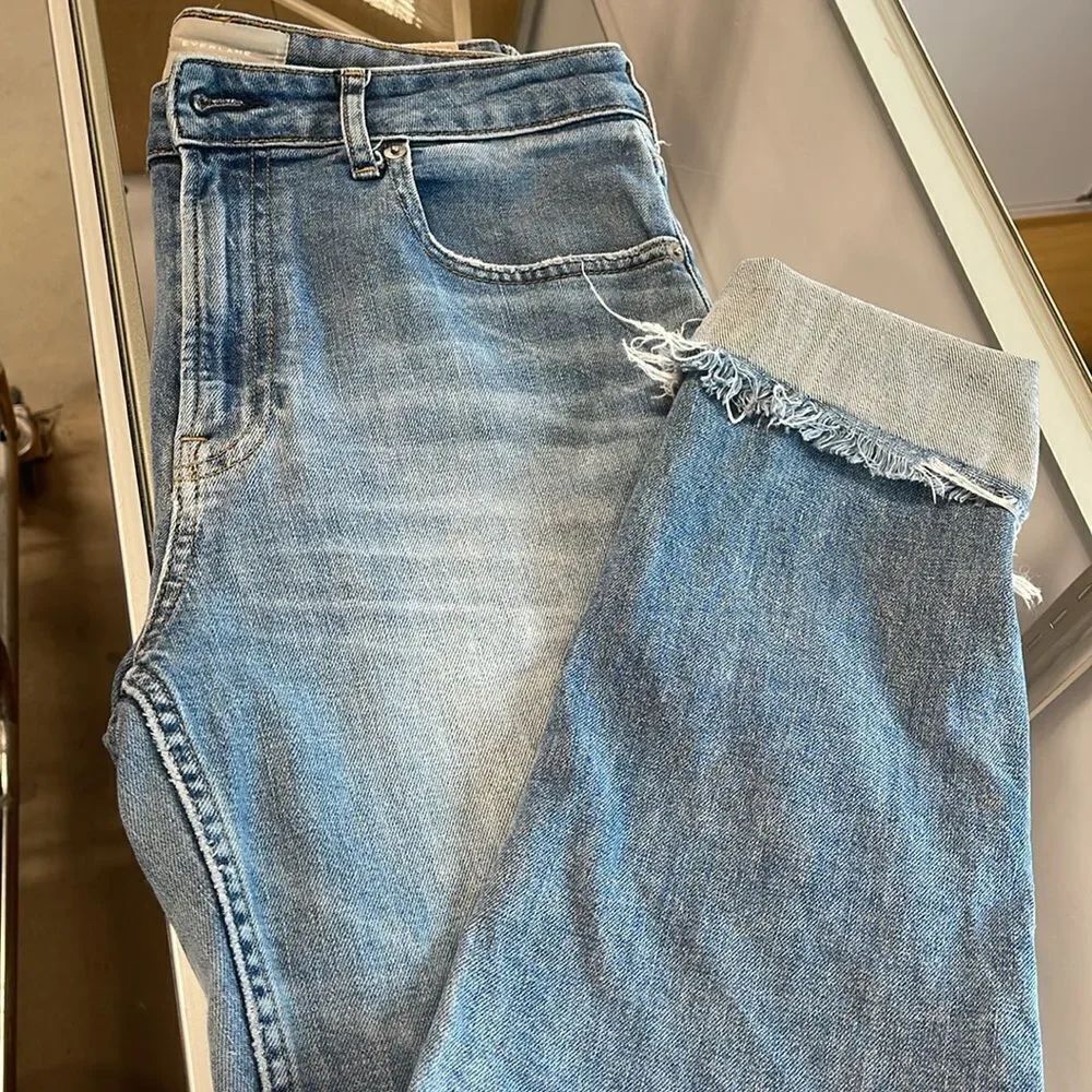 Everlane Blue High Rise Jeans with Authentic Wash
